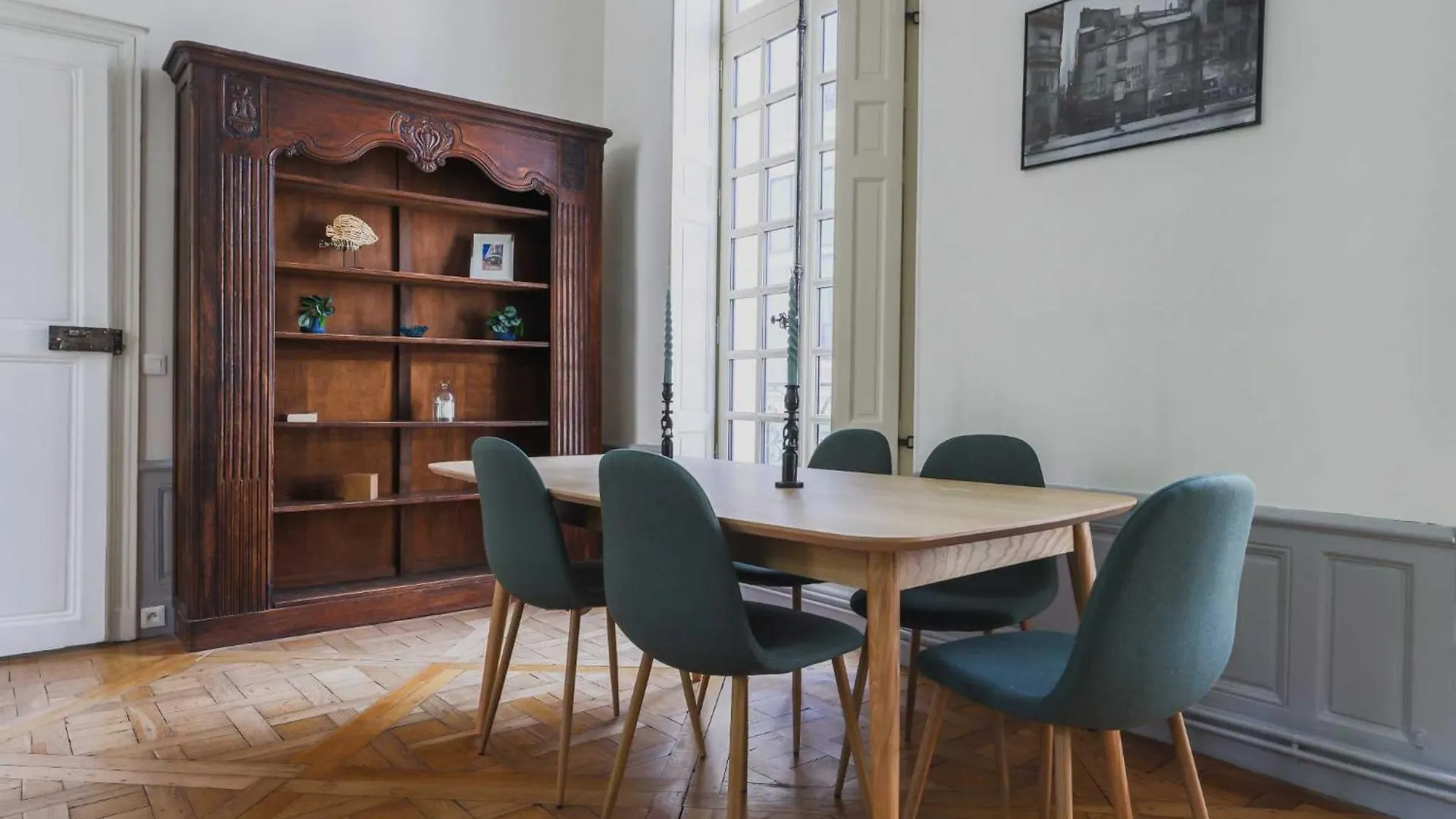 Exceptional - 2br-4p- Notre-dame Cathedral *